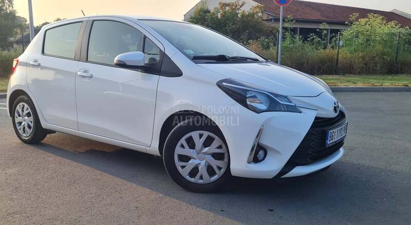 Toyota Yaris 1.5 VVT-IE STELLA