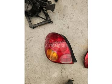 levi stop za Toyota Corolla od 1998. do 2005. god.