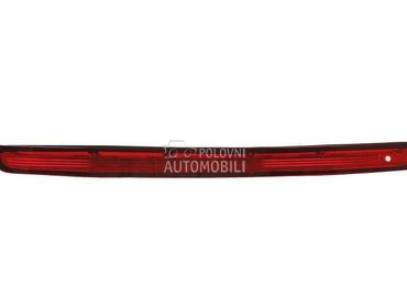 Trece stop svetlo za Škoda Kamiq