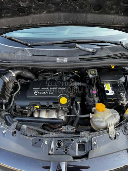 Opel Corsa D 