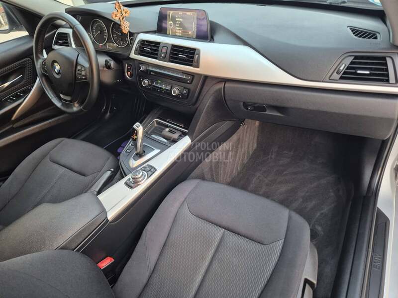 BMW 318 