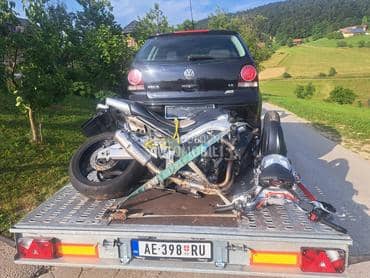 Suzuki gsr 600 delovi