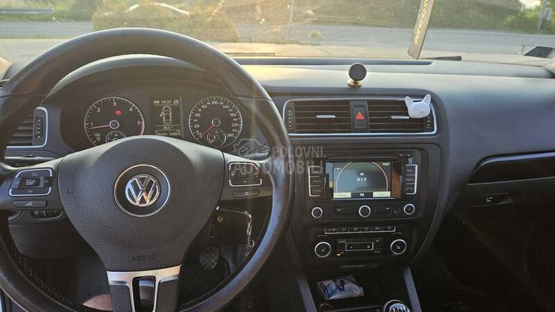 Volkswagen Jetta 