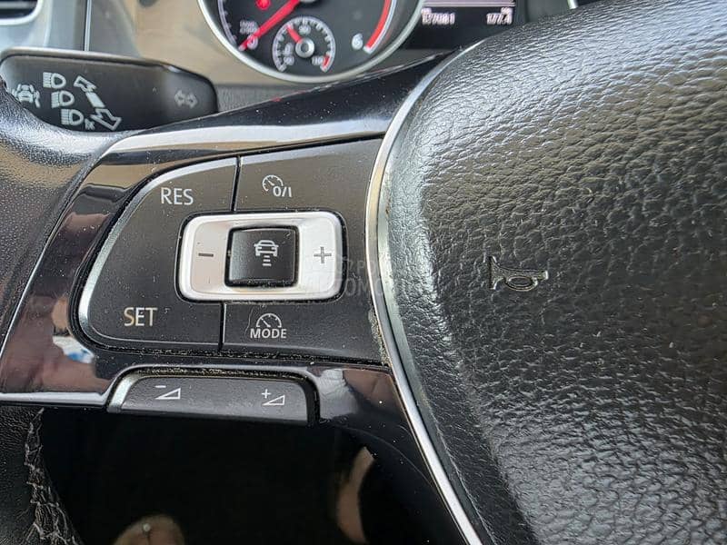 Volkswagen Golf 7 TDI BUSSINES