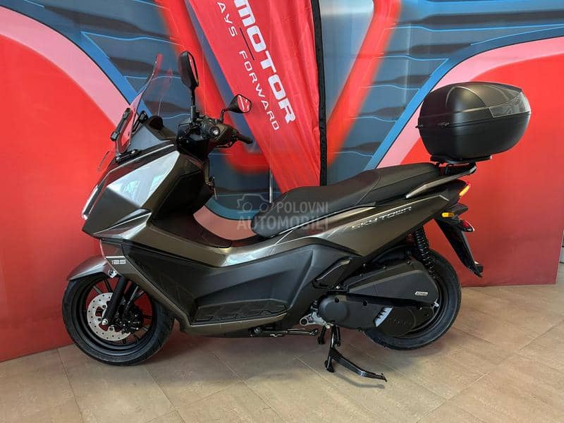 Kymco Skytown 125
