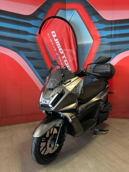 Kymco Skytown 125