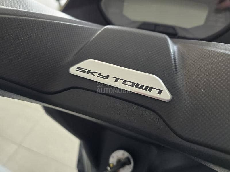 Kymco Skytown 125