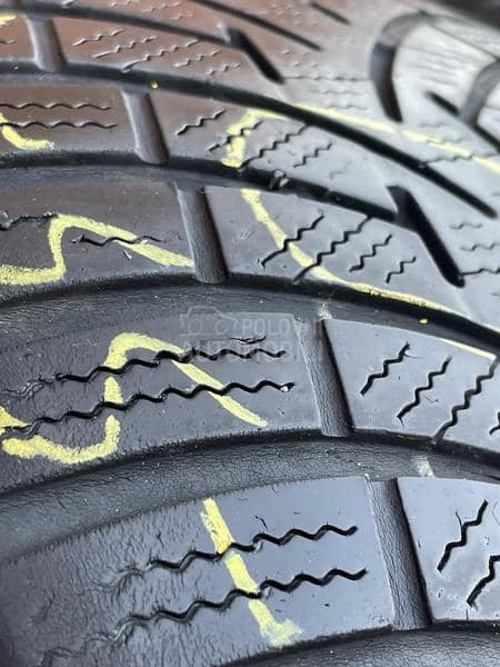 Toyo 215/55 R17 Zimska