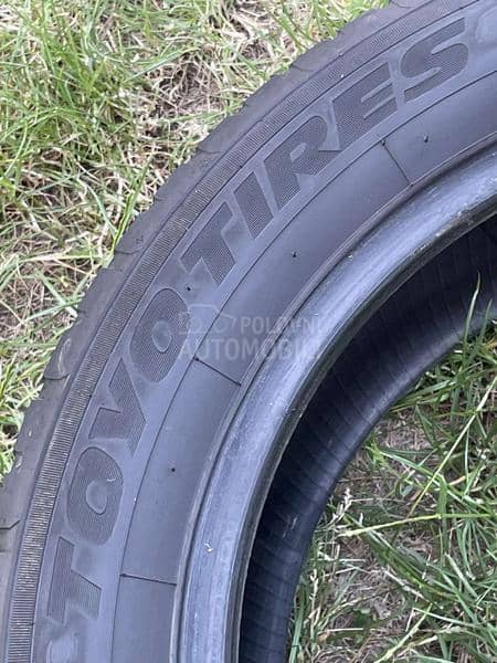 Toyo 215/55 R17 Zimska