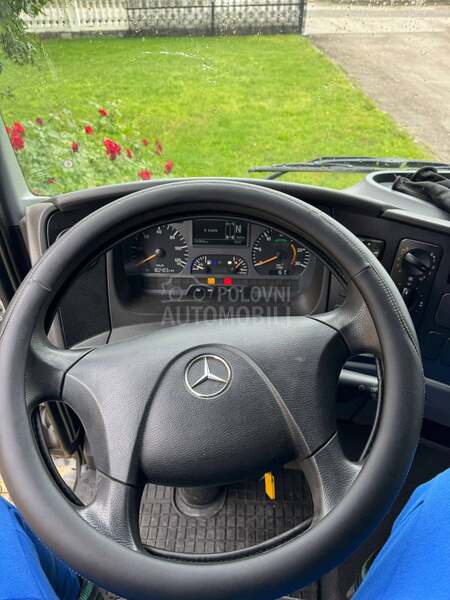 Mercedes Benz atego