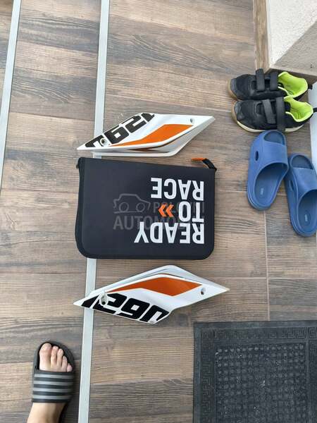 KTM 1290 R Duke SE