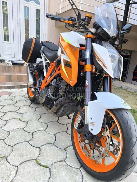 KTM 1290 R Duke SE