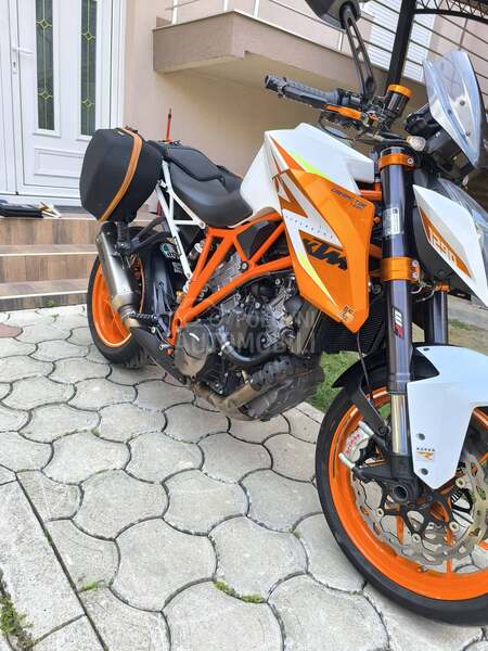 KTM 1290 R Duke SE
