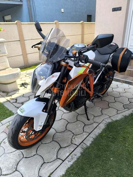 KTM 1290 R Duke SE