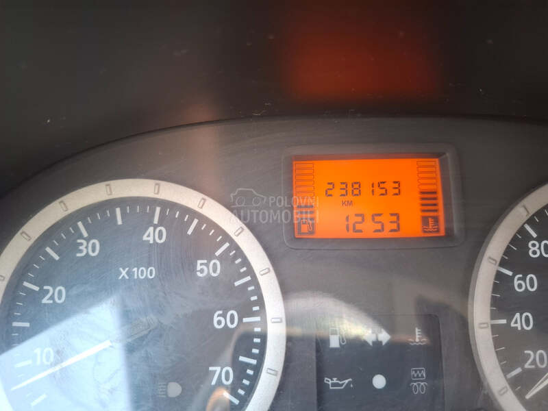 Dacia Logan 
