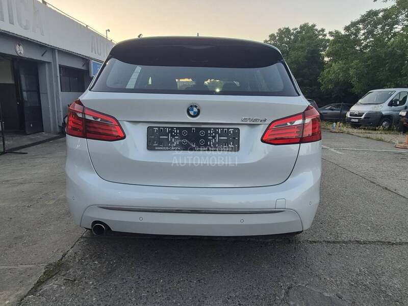 BMW 218 2.0D Luxury