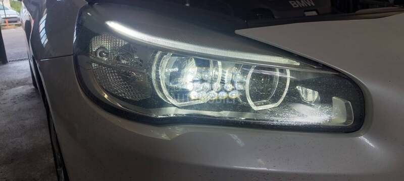 BMW 218 2.0D Luxury