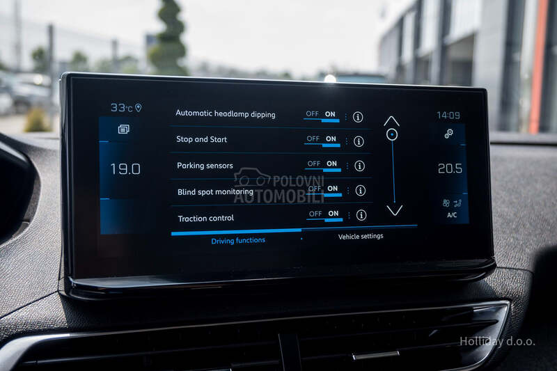 Peugeot 3008 1.5BlueHDI Allure