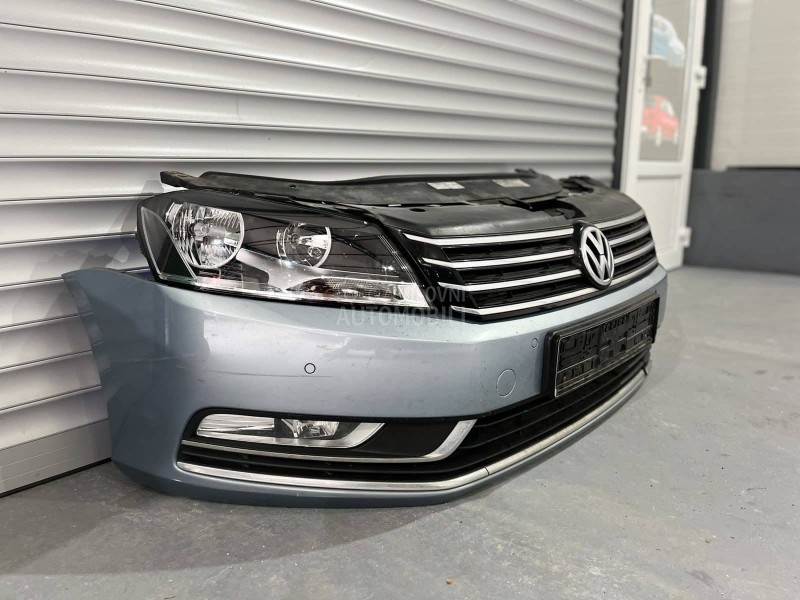 Pasat B7 Prednji Branik