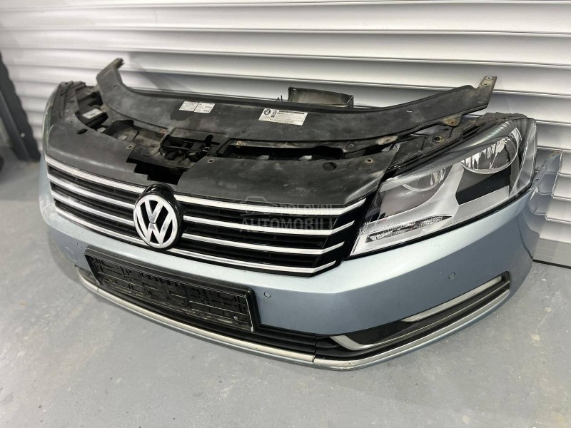 Pasat B7 Prednji Branik