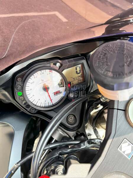 Suzuki GSXR 600 K7