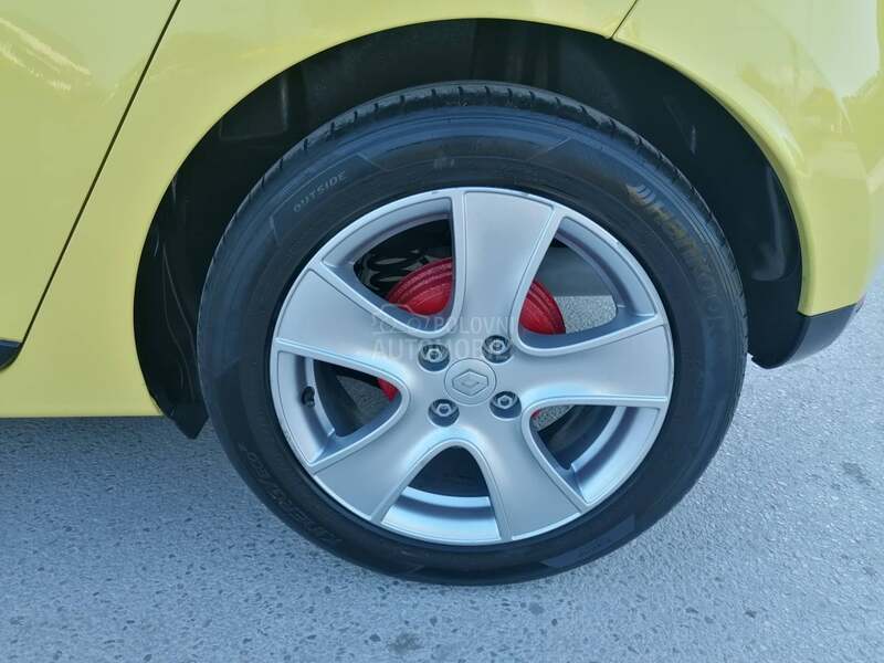 Renault Clio 0.9i LIMITED 7 CH