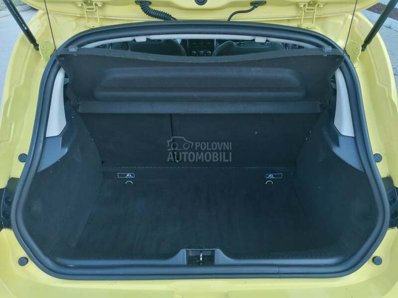Renault Clio 0.9i LIMITED 7 CH
