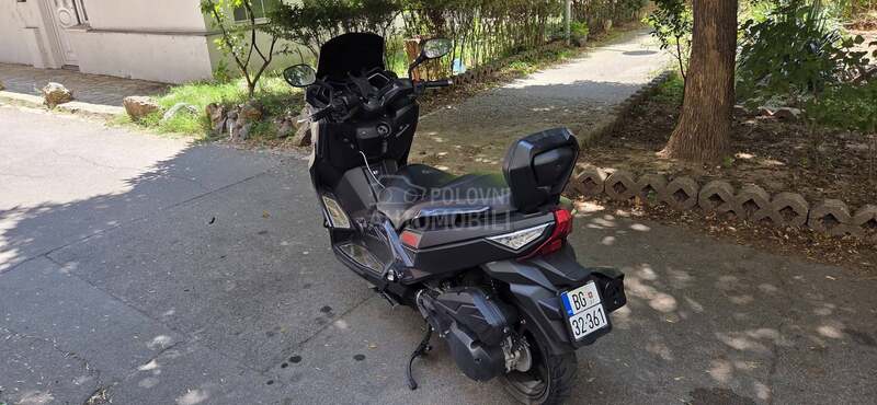 Goes 125GT