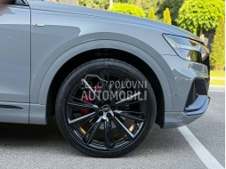 Audi Q8 50 Carbon 3xS-line slika 6