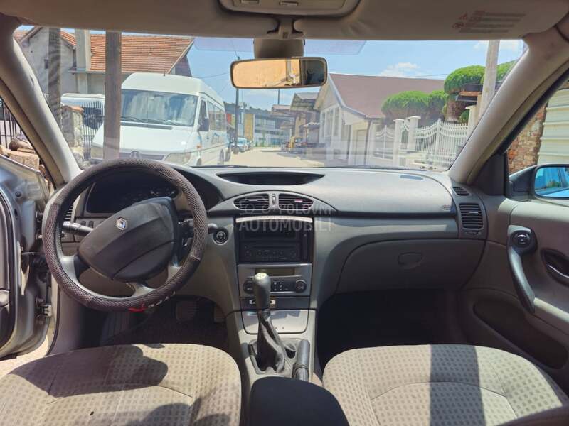 Renault Laguna 1.6