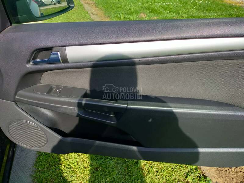 Opel Astra H gtc