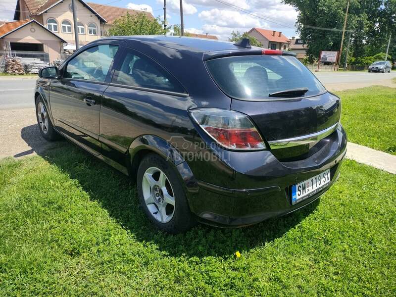 Opel Astra H gtc