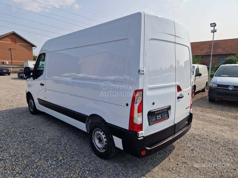 Renault Master 2.3 cdti L2H2