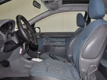 Enterijer 3v za Peugeot 206 od 2000. do 2007. god.