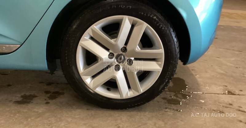 Renault Clio 1.6 E-TECH 140