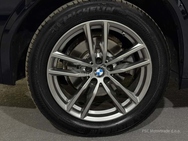 BMW X3 M-Sport/Pano/HeadUp