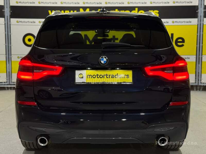 BMW X3 M-Sport/Pano/HeadUp