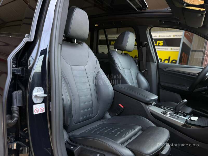 BMW X3 M-Sport/Pano/HeadUp