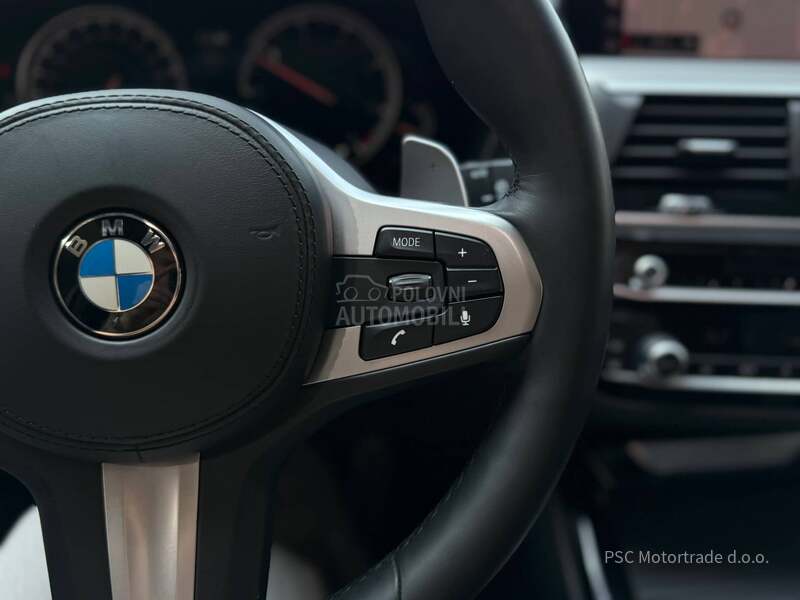 BMW X3 M-Sport/Pano/HeadUp