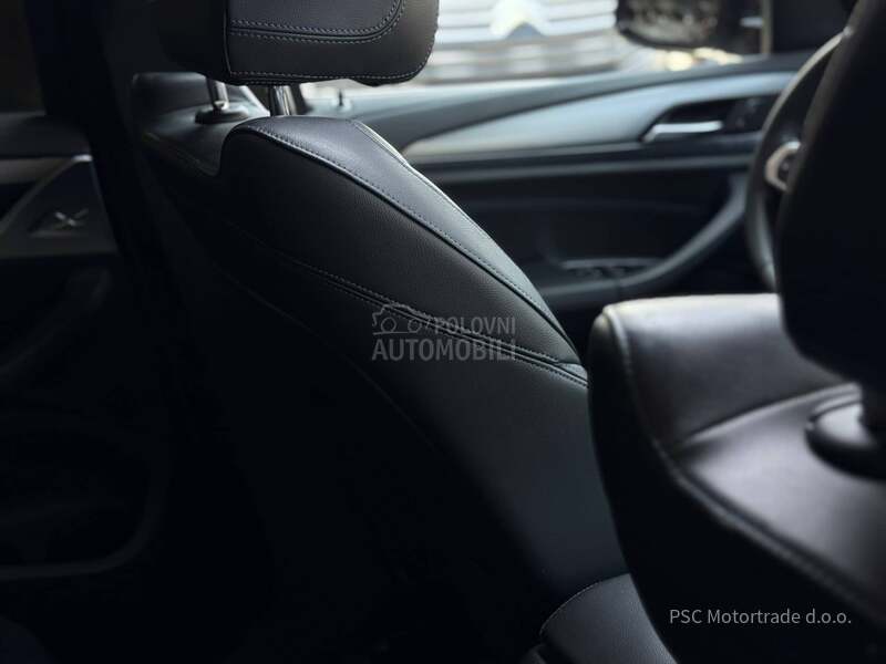 BMW X3 M-Sport/Pano/HeadUp