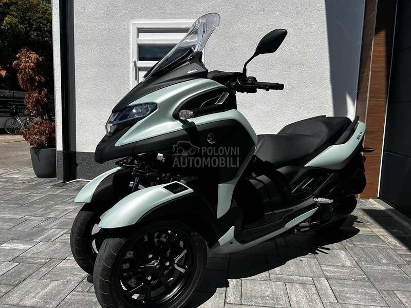 Yamaha Tricity 300