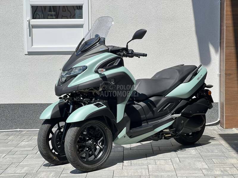 Yamaha Tricity 300