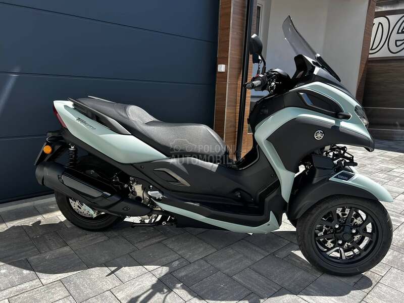 Yamaha Tricity 300