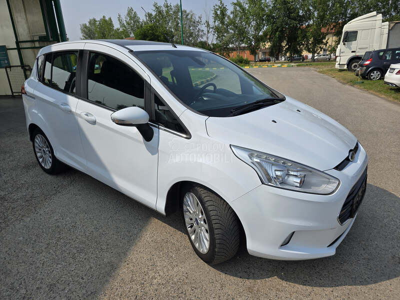 Ford B-Max Titanium X