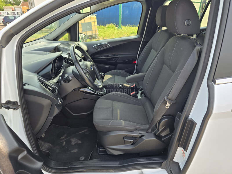 Ford B-Max Titanium X