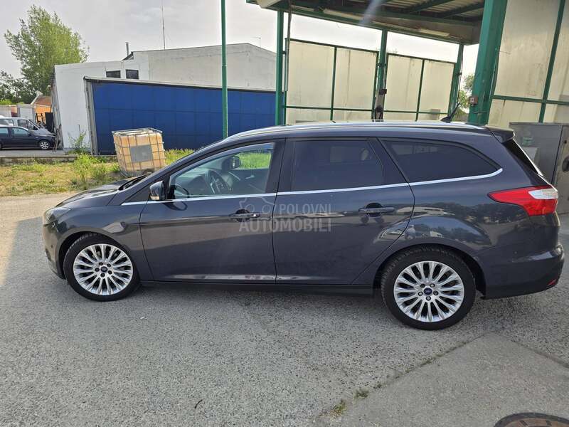 Ford Focus 1,6i