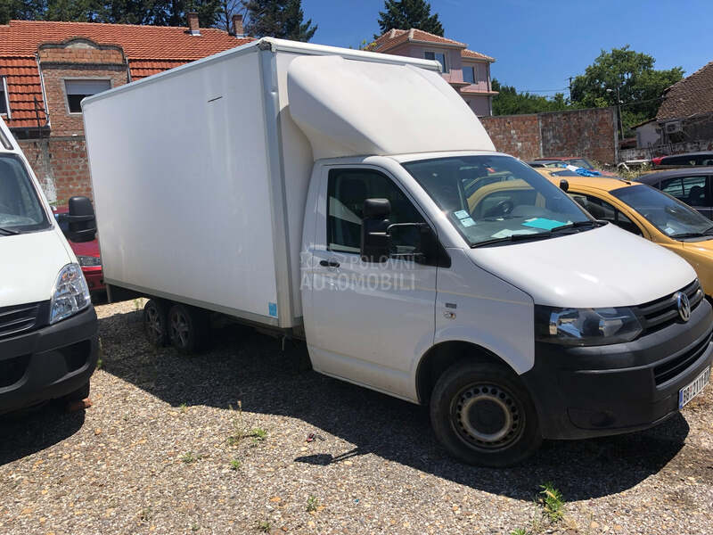 Volkswagen T5