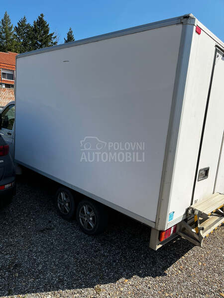 Volkswagen T5