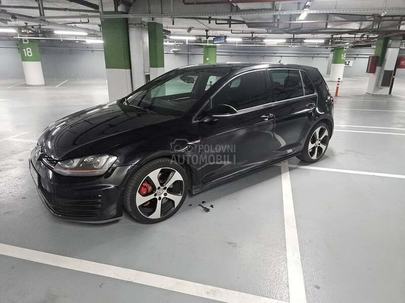 Volkswagen Golf 7 