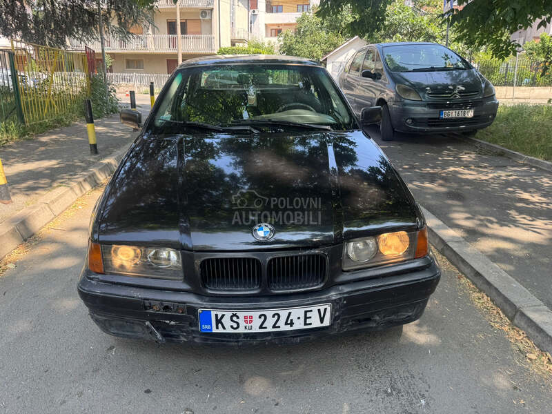 BMW 318 1.8i